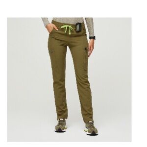 Women’s martini olive Yola scrub pants